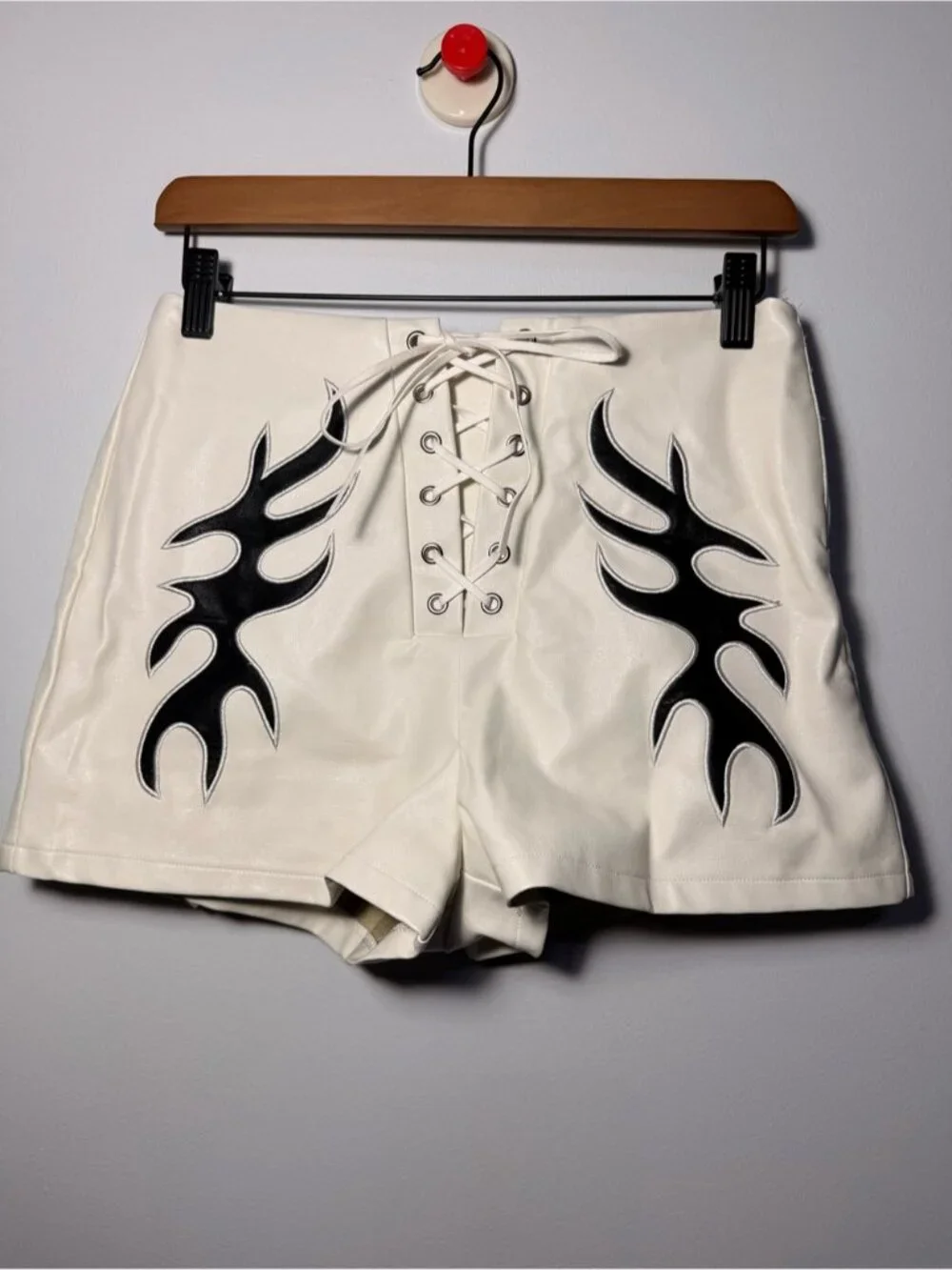 12th Tribe Cream Lace-Up Shorts with Black Tribal Motifs size S